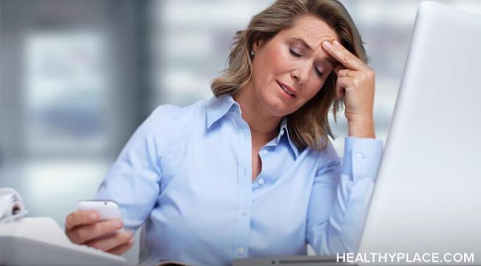 Do you find yourself doomscrolling or reading bad news in bulk? This habit can cause depression. Learn how to stop doomscrolling at HealthyPlace. 