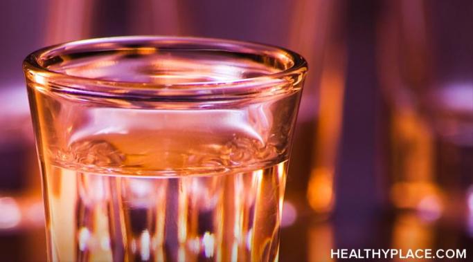 Alcohol and bipolar don’t mix, but do you know why? It’s hard to avoid alcohol over the holidays, but knowing why people with bipolar shouldn’t drink can help.
