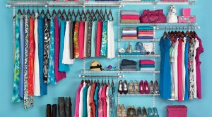Binge eating disorder symptoms are found throughout your closet. What do you do when binge eating disorder causes drastic changes in clothing sizes? Read this.