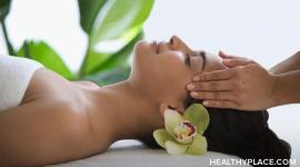 Overview of massage therapy as an alternative treatment for depression and whether massage therapy works in treating depression.