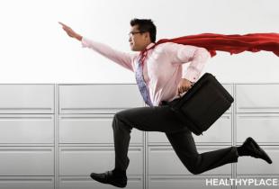 Accomplishing SMART Goals with Bipolar Disorder Using SMART goals with bipolar disorder helps you to realize your goals while having compassion for yourself. Here's what a SMART goal for bipolar looks like.