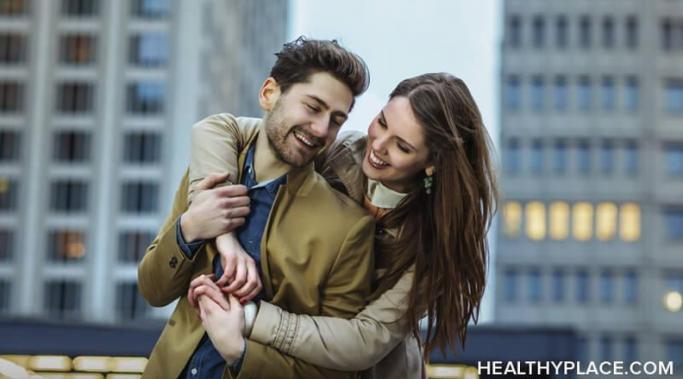 Dating as a Young Adult with Bipolar Disorder Dating with bipolar disorder as a young person isn't easy, but it is possible. Find out how I'm managing it at HealthyPlace.