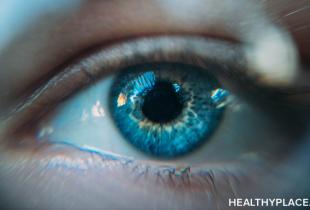 What Is EMDR Therapy? Definition, Side-Effects and Benefits EMDR therapy is a short-term treatment mainly used with trauma patients. Learn the benefits, side-effects, and dangers of EMDR therapy, on HealthyPlace.